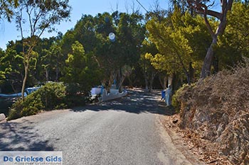 Lakki - Eiland Leros - Griekse Gids Foto 6 - Foto van https://www.grieksegids.nl/fotos/leros/lakki/normaal/lakki-leros-006.jpg