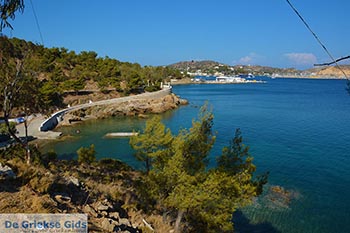 Lakki - Eiland Leros - Griekse Gids Foto 8 - Foto van https://www.grieksegids.nl/fotos/leros/lakki/normaal/lakki-leros-008.jpg
