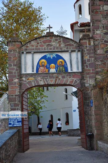 Klooster Agios Rafail bij Thermi | Lesbos | Griekse Gids 6 - Foto van https://www.grieksegids.nl/fotos/lesbos/normaal/lesbos-griekenland-430.jpg
