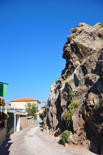 Petra Lesbos | Griekenland 47 - Foto van https://www.grieksegids.nl/fotos/lesbos/normaal/lesbos-griekenland-499.jpg