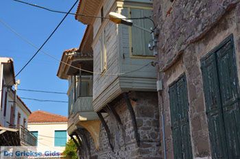 Petra Lesbos | Griekenland 51 - Foto van https://www.grieksegids.nl/fotos/lesbos/normaal/lesbos-griekenland-503.jpg