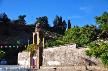 Heilig klooster Perivolis | Lesbos Griekenland | Foto 3 - Foto van https://www.grieksegids.nl/fotos/lesbos/normaal/lesbos-griekenland-704.jpg