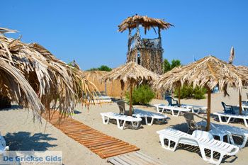 Strand Evgatis (Nevgatis) bij Thanos en Kontopouli | Limnos (Lemnos) foto 12 - Foto van https://www.grieksegids.nl/fotos/limnos/lemnos2/normaal/evgatis-limnos-012.jpg
