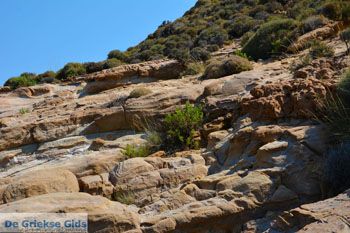 Grot van Filoktitis | Kavirio Limnos (Lemnos) | Foto 8 - Foto van https://www.grieksegids.nl/fotos/limnos/lemnos2/normaal/filoktitis-grot-kavirio-limnos-008.jpg