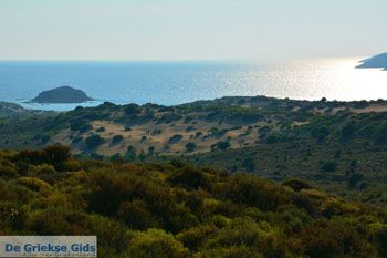 Bij Gomati en woestijn Amothines Katalakos Limnos (Lemnos) foto 1 - Foto van https://www.grieksegids.nl/fotos/limnos/lemnos2/normaal/katalakos-amothines-limnos-053.jpg