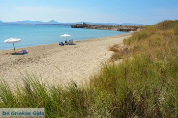 Strand Megalo Fanaraki bij Moudros Limnos (Lemnos) | Foto 9 - Foto van https://www.grieksegids.nl/fotos/limnos/lemnos2/normaal/megalo-fanaraki-moudros-limnos-009.jpg