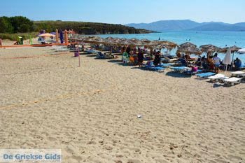 Strand Megalo Fanaraki bij Moudros Limnos (Lemnos) | Foto 11 - Foto van https://www.grieksegids.nl/fotos/limnos/lemnos2/normaal/megalo-fanaraki-moudros-limnos-011.jpg