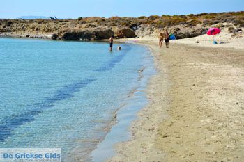 Strand Megalo Fanaraki bij Moudros Limnos (Lemnos) | Foto 19 - Foto van https://www.grieksegids.nl/fotos/limnos/lemnos2/normaal/megalo-fanaraki-moudros-limnos-019.jpg