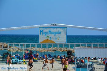 Strand Megalo Fanaraki bij Moudros Limnos (Lemnos) | Foto 25 - Foto van https://www.grieksegids.nl/fotos/limnos/lemnos2/normaal/mikro-fanaraki-moudros-limnos-004.jpg