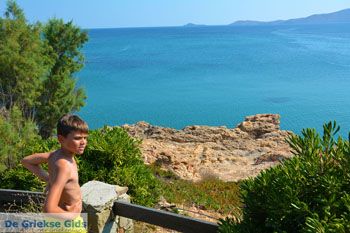 Strand Megalo Fanaraki bij Moudros Limnos (Lemnos) | Foto 60 - Foto van https://www.grieksegids.nl/fotos/limnos/lemnos2/normaal/mikro-fanaraki-moudros-limnos-039.jpg