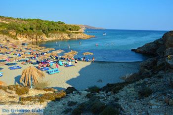 Strand Megalo Fanaraki bij Moudros Limnos (Lemnos) | Foto 115 - Foto van https://www.grieksegids.nl/fotos/limnos/lemnos2/normaal/mikro-fanaraki-moudros-limnos-094.jpg