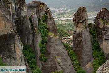 Kastraki bij Trikala- Griekenland 8 - Foto van https://www.grieksegids.nl/fotos/meteora/350pix/kastraki-grieksegids-08.jpg