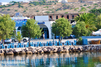 Adamas Milos | Cycladen Griekenland | Foto 5 - Foto van https://www.grieksegids.nl/fotos/milos/adamas/normaal/adamas-005.jpg