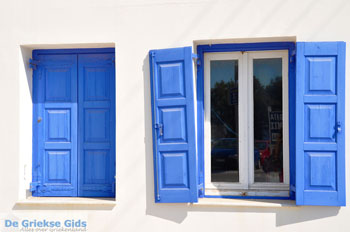 Adamas Milos | Cycladen Griekenland | Foto 10 - Foto van https://www.grieksegids.nl/fotos/milos/adamas/normaal/adamas-010.jpg