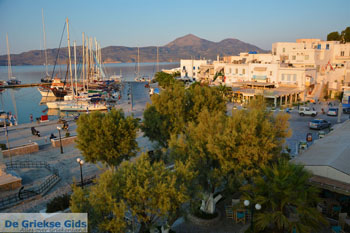 Adamas Milos | Cycladen Griekenland | Foto 33 - Foto van https://www.grieksegids.nl/fotos/milos/adamas/normaal/adamas-033.jpg
