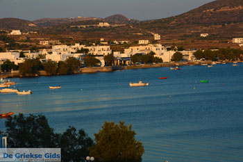 Adamas Milos | Cycladen Griekenland | Foto 58 - Foto van https://www.grieksegids.nl/fotos/milos/adamas/normaal/adamas-058.jpg