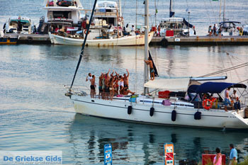 Adamas Milos | Cycladen Griekenland | Foto 61 - Foto van https://www.grieksegids.nl/fotos/milos/adamas/normaal/adamas-061.jpg