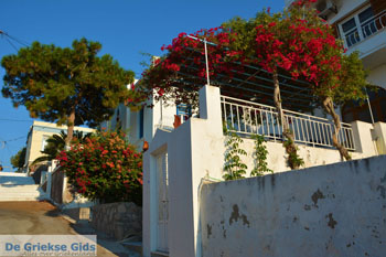 Adamas Milos | Cycladen Griekenland | Foto 77 - Foto van https://www.grieksegids.nl/fotos/milos/adamas/normaal/adamas-077.jpg