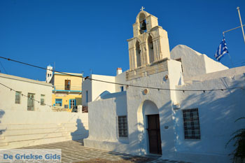 Adamas Milos | Cycladen Griekenland | Foto 97 - Foto van https://www.grieksegids.nl/fotos/milos/adamas/normaal/adamas-097.jpg