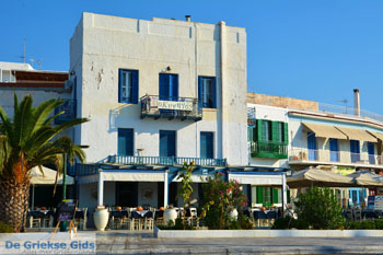 Adamas Milos | Cycladen Griekenland | Foto 106 - Foto van https://www.grieksegids.nl/fotos/milos/adamas/normaal/adamas-106.jpg