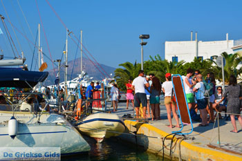 Adamas Milos | Cycladen Griekenland | Foto 110 - Foto van https://www.grieksegids.nl/fotos/milos/adamas/normaal/adamas-110.jpg