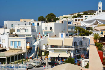 Adamas Milos | Cycladen Griekenland | Foto 120 - Foto van https://www.grieksegids.nl/fotos/milos/adamas/normaal/adamas-120.jpg