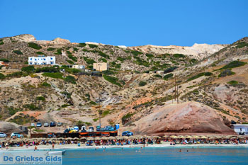 Agia Kyriaki Milos | Cycladen Griekenland | Foto 30 - Foto van https://www.grieksegids.nl/fotos/milos/normaal/agia-kyriaki-milos-030.jpg