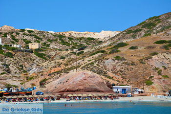 Agia Kyriaki Milos | Cycladen Griekenland | Foto 31 - Foto van https://www.grieksegids.nl/fotos/milos/normaal/agia-kyriaki-milos-031.jpg