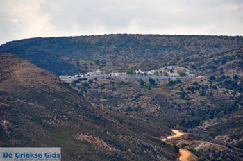 Agios Ioannis Milos | Cycladen Griekenland | Foto 36 - Foto van https://www.grieksegids.nl/fotos/milos/normaal/agios-ioannis-siderianos-005.jpg