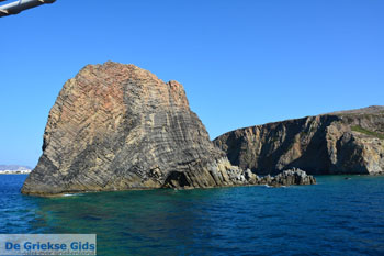 Kaap Kalogeros Milos | Cycladen Griekenland | Foto 6 - Foto van https://www.grieksegids.nl/fotos/milos/normaal/cape-kalogeros-milos-006.jpg