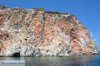Kaap Spathi Milos | Cycladen Griekenland | Foto 24 - Foto van https://www.grieksegids.nl/fotos/milos/normaal/cape-spathi-024.jpg