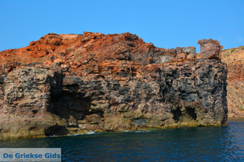 Kaap Vani Milos | Cycladen Griekenland | Foto 53 - Foto van https://www.grieksegids.nl/fotos/milos/normaal/cape-vani-milos-053.jpg