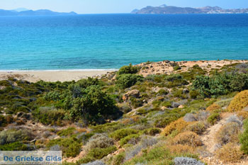 Chivadolimni Milos | Cycladen Griekenland | Foto 10 - Foto van https://www.grieksegids.nl/fotos/milos/normaal/chivadolimni-010.jpg