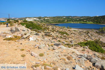 Chivadolimni Milos | Cycladen Griekenland | Foto 13 - Foto van https://www.grieksegids.nl/fotos/milos/normaal/chivadolimni-013.jpg