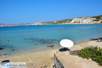 Chivadolimni Milos | Cycladen Griekenland | Foto 18 - Foto van https://www.grieksegids.nl/fotos/milos/normaal/chivadolimni-018.jpg