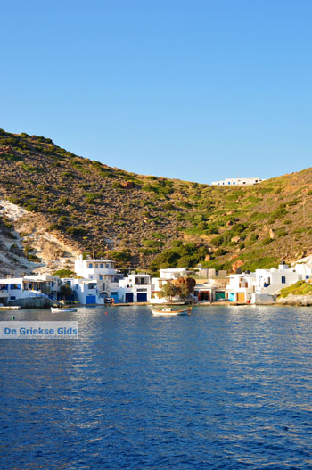 Fourkovouni Milos | Cycladen Griekenland | Foto 19 - Foto van https://www.grieksegids.nl/fotos/milos/normaal/fourkovouni-019.jpg