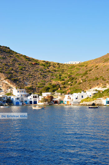 Fourkovouni Milos | Cycladen Griekenland | Foto 20 - Foto van https://www.grieksegids.nl/fotos/milos/normaal/fourkovouni-020.jpg