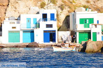Fourkovouni Milos | Cycladen Griekenland | Foto 21 - Foto van https://www.grieksegids.nl/fotos/milos/normaal/fourkovouni-021.jpg