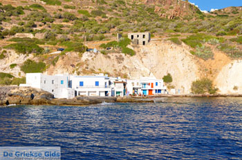 Fourkovouni Milos | Cycladen Griekenland | Foto 26 - Foto van https://www.grieksegids.nl/fotos/milos/normaal/fourkovouni-026.jpg