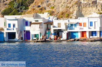 Fourkovouni Milos | Cycladen Griekenland | Foto 34 - Foto van https://www.grieksegids.nl/fotos/milos/normaal/fourkovouni-034.jpg