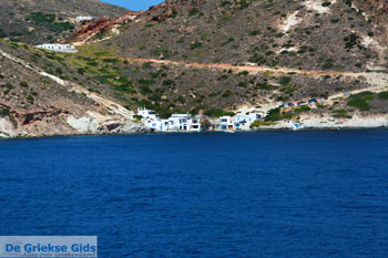 Fourkovouni Milos | Cycladen Griekenland | Foto 38 - Foto van https://www.grieksegids.nl/fotos/milos/normaal/fourkovouni-038.jpg