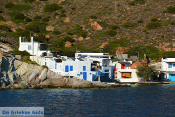 Fourkovouni Milos | Cycladen Griekenland | Foto 49 - Foto van https://www.grieksegids.nl/fotos/milos/normaal/fourkovouni-049.jpg
