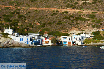Fourkovouni Milos | Cycladen Griekenland | Foto 51 - Foto van https://www.grieksegids.nl/fotos/milos/normaal/fourkovouni-051.jpg