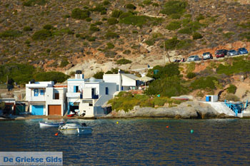 Fourkovouni Milos | Cycladen Griekenland | Foto 57 - Foto van https://www.grieksegids.nl/fotos/milos/normaal/fourkovouni-057.jpg