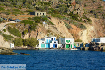 Fourkovouni Milos | Cycladen Griekenland | Foto 63 - Foto van https://www.grieksegids.nl/fotos/milos/normaal/fourkovouni-063.jpg