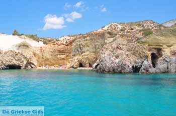 Tsigrado Milos | Cycladen Griekenland | Foto 12 - Foto van https://www.grieksegids.nl/fotos/milos/normaal/fyriplaka-tsigrado-041.jpg