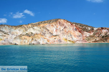Fyriplaka Milos | Cycladen Griekenland | Foto 38 - Foto van https://www.grieksegids.nl/fotos/milos/normaal/fyriplaka-tsigrado-074.jpg