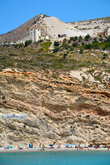 Fyriplaka Milos | Cycladen Griekenland | Foto 47 - Foto van https://www.grieksegids.nl/fotos/milos/normaal/fyriplaka-tsigrado-083.jpg