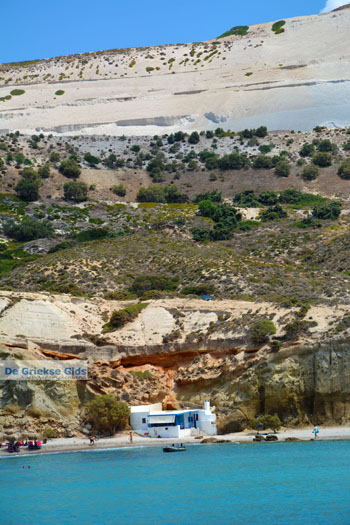 Fyriplaka Milos | Cycladen Griekenland | Foto 55 - Foto van https://www.grieksegids.nl/fotos/milos/normaal/fyriplaka-tsigrado-091.jpg