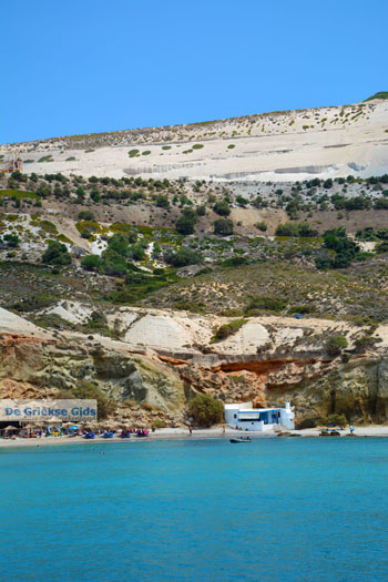 Fyriplaka Milos | Cycladen Griekenland | Foto 56 - Foto van https://www.grieksegids.nl/fotos/milos/normaal/fyriplaka-tsigrado-092.jpg